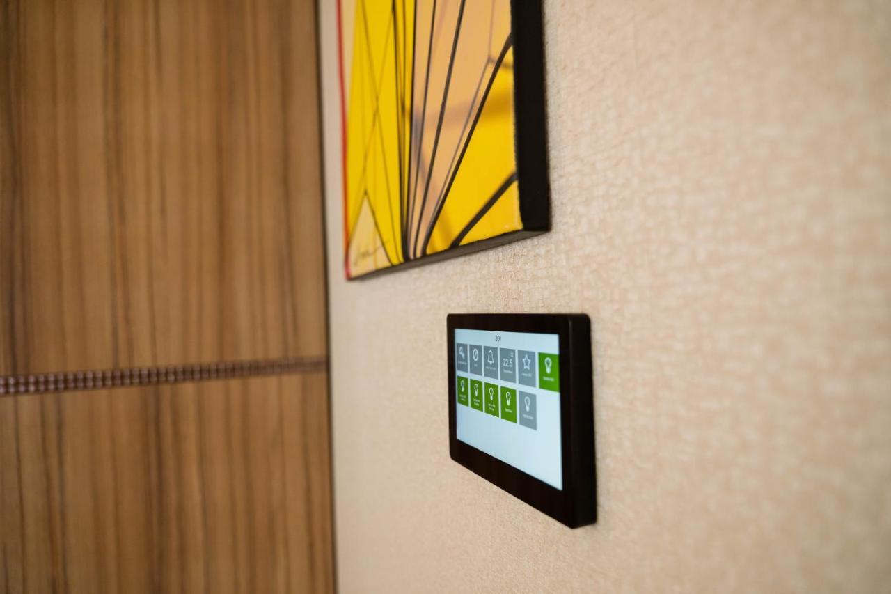 Ramada By Wyndham Ramnicu Valcea Hotel Buitenkant foto