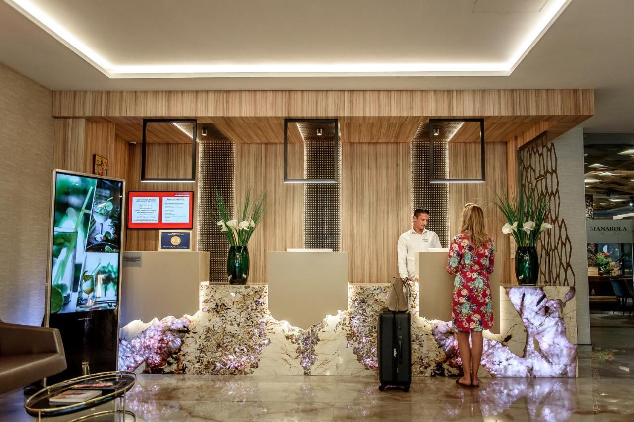 Ramada By Wyndham Ramnicu Valcea Hotel Buitenkant foto